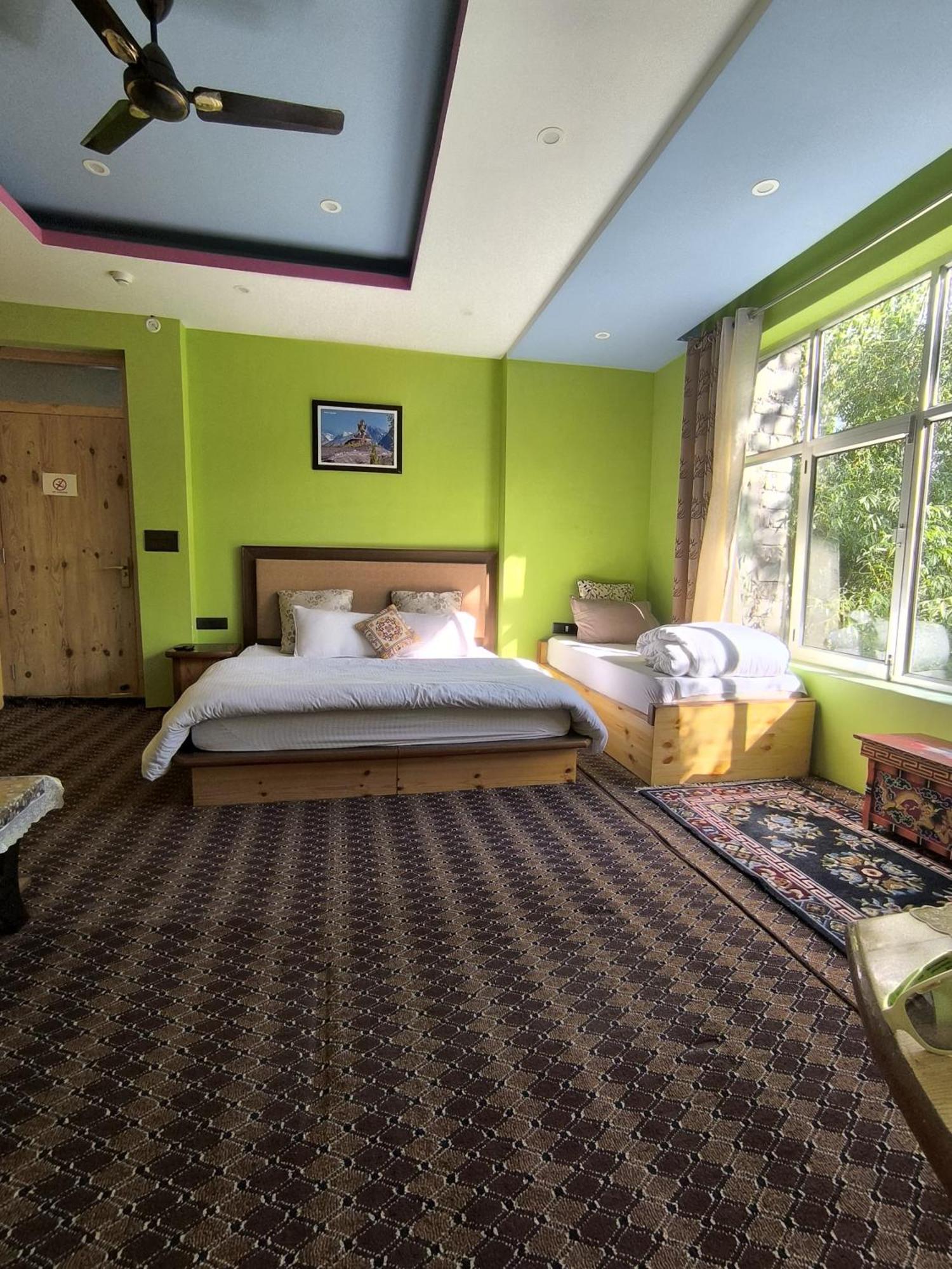 Hidden Leaf Homestay Лех Номер фото